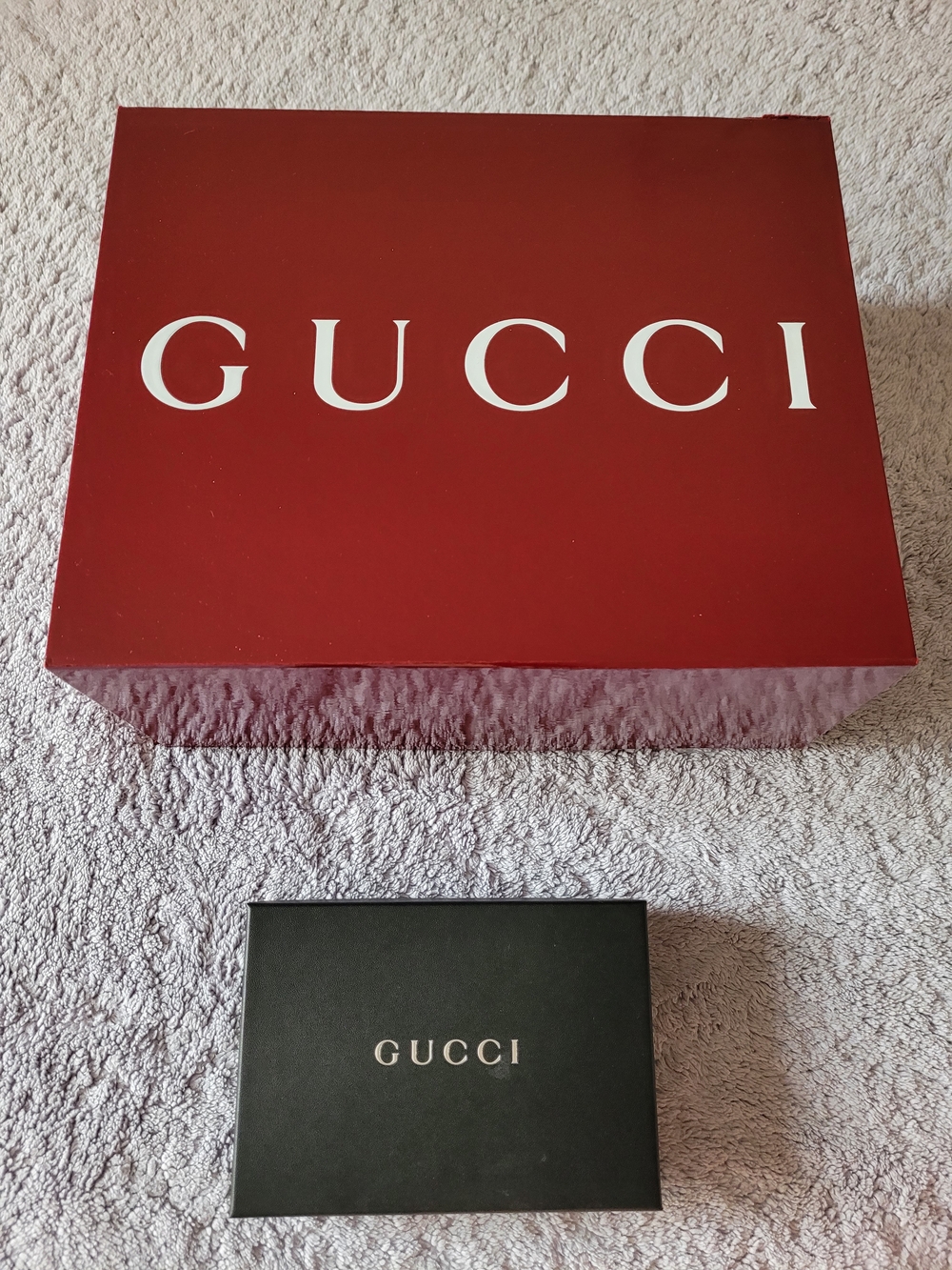 Gucci GG Supreme Canvas Shoulder Bag in Beige with Web Stripe - Picture 9 of 11
